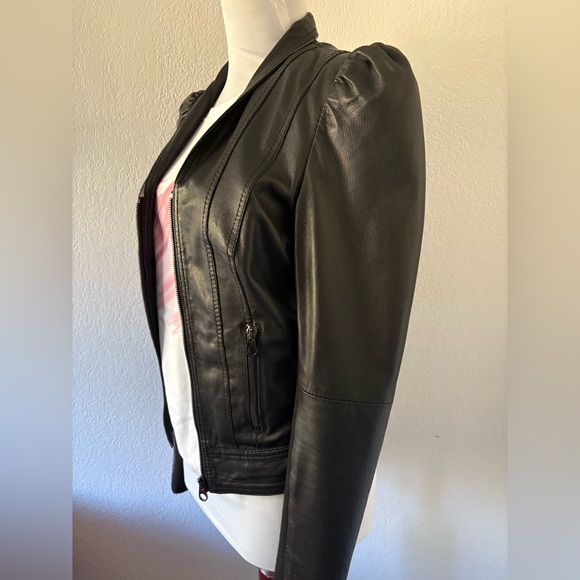 Ted Baker XS leather jacket with puffed shoulder - Picture 4 of 13